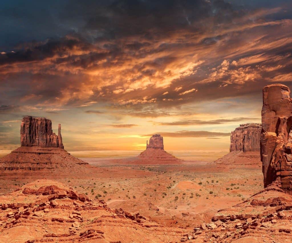 mountains, fantasy, desert-4776538.jpg